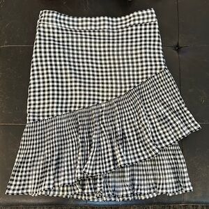 Ruffled gingham skirt